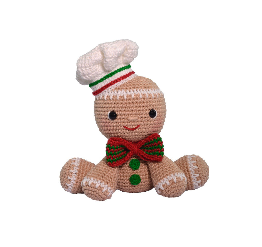 CIRCULO Amigurumi Kit Christmas Collection -Gingerbread - All Materials Included, Clear Easy to Follow Instructions - Intermediate Level