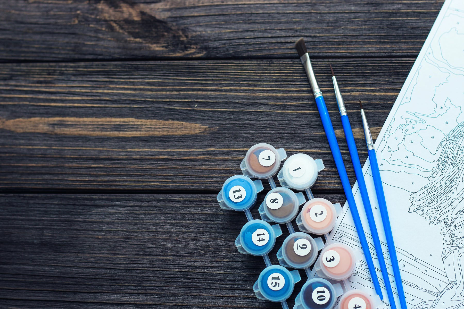 Make art easy and fun with ready-to-use canvas kits!