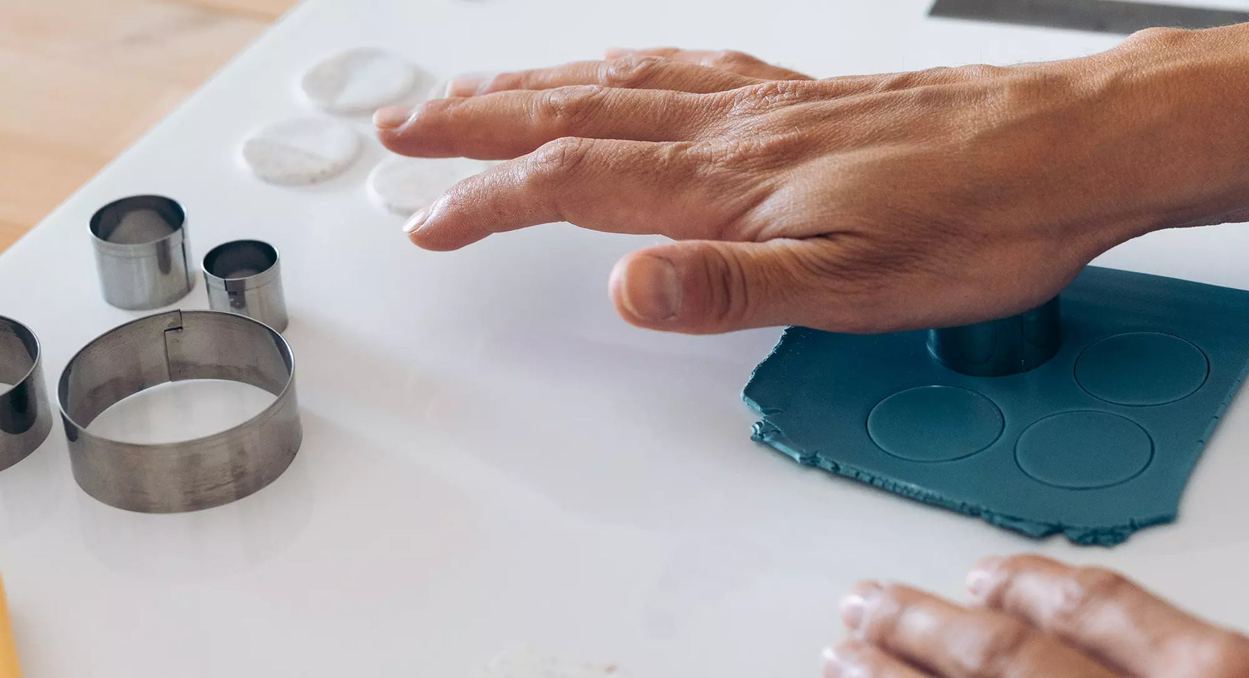 Wholesale Resin Supplier