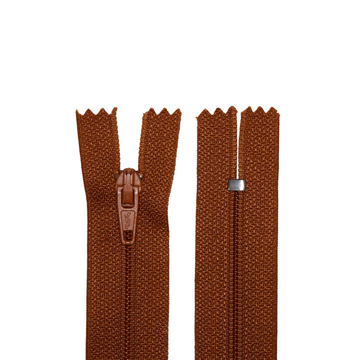 Avanti 100% Polyester Zippers for Tailor Sewing Crafts,  7 inch (18 cm),  Bag of 25 pcs (40 colors)