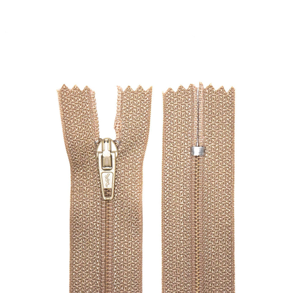 Avanti 100% Polyester Zippers for Tailor Sewing Crafts, 16 inch (40 cm),  Bag of 25 pcs (40 colors)