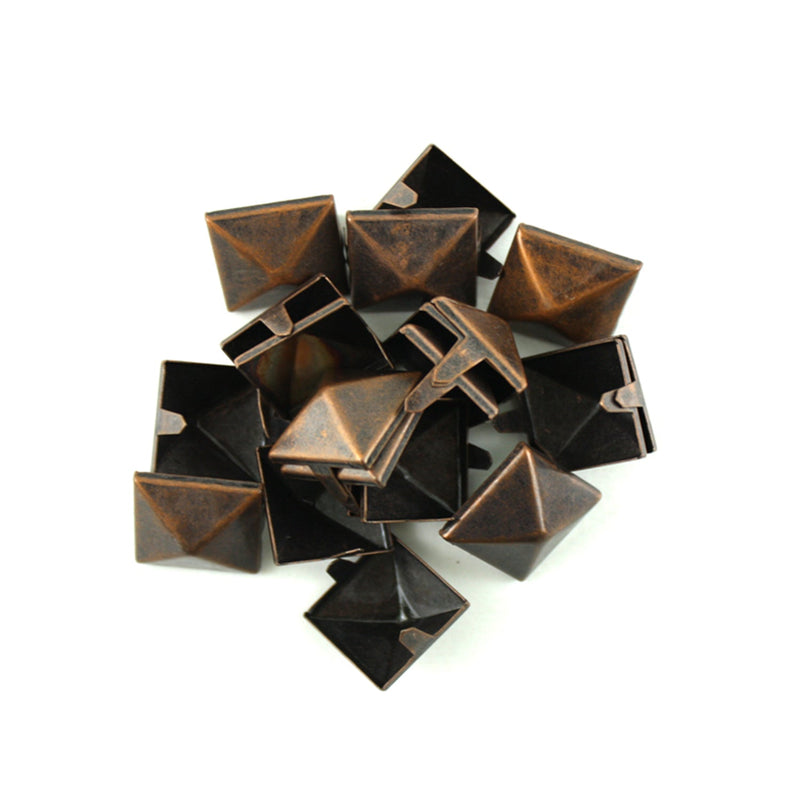 Four-Jaw Square Rivets, 15mm, 24 Pieces of Tache Metal Pyramid Studs, Rust Color