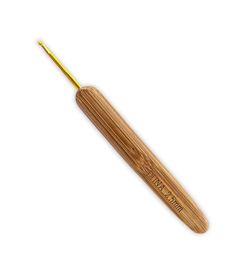 Bamboo Handle Crochet Hook by Círculo, 2.5MM, 12-Pack