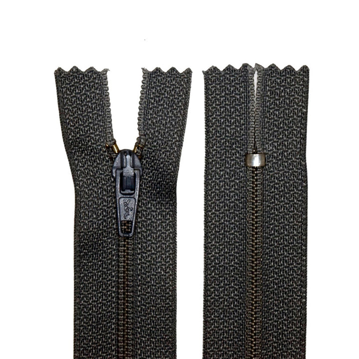 100% Nylon Zippers for sewing crafts, 5" Inch, 1 Piece, Variety of Tape Colors, 6-Pack