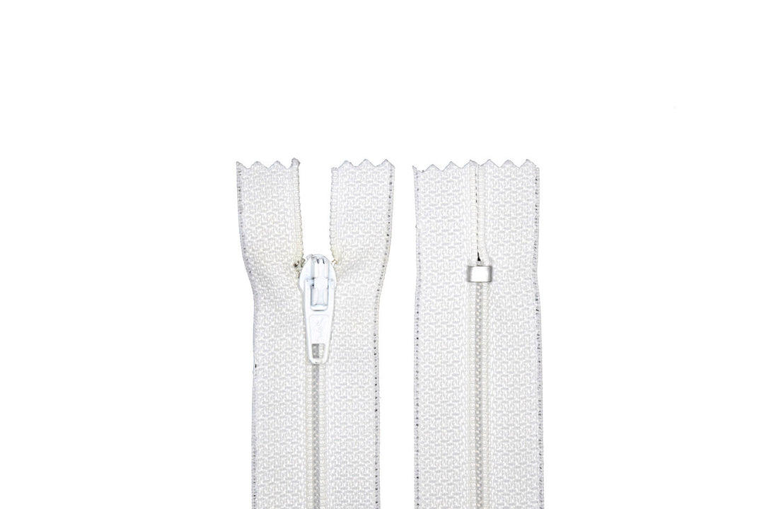 100% Nylon Zippers for Sewing Crafts, 7" inch, 1 Piece, 30 Colors