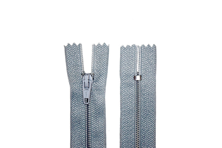 100% Nylon Zippers for Sewing Crafts, 22" inch, 1 Piece, Variety Colors