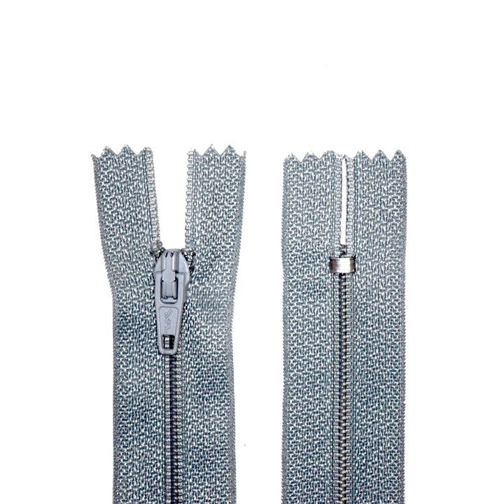 Avanti 100% Polyester Zippers for Tailor Sewing Crafts,  9 inch (23 cm),  Bag of 25 pcs (39 colors)