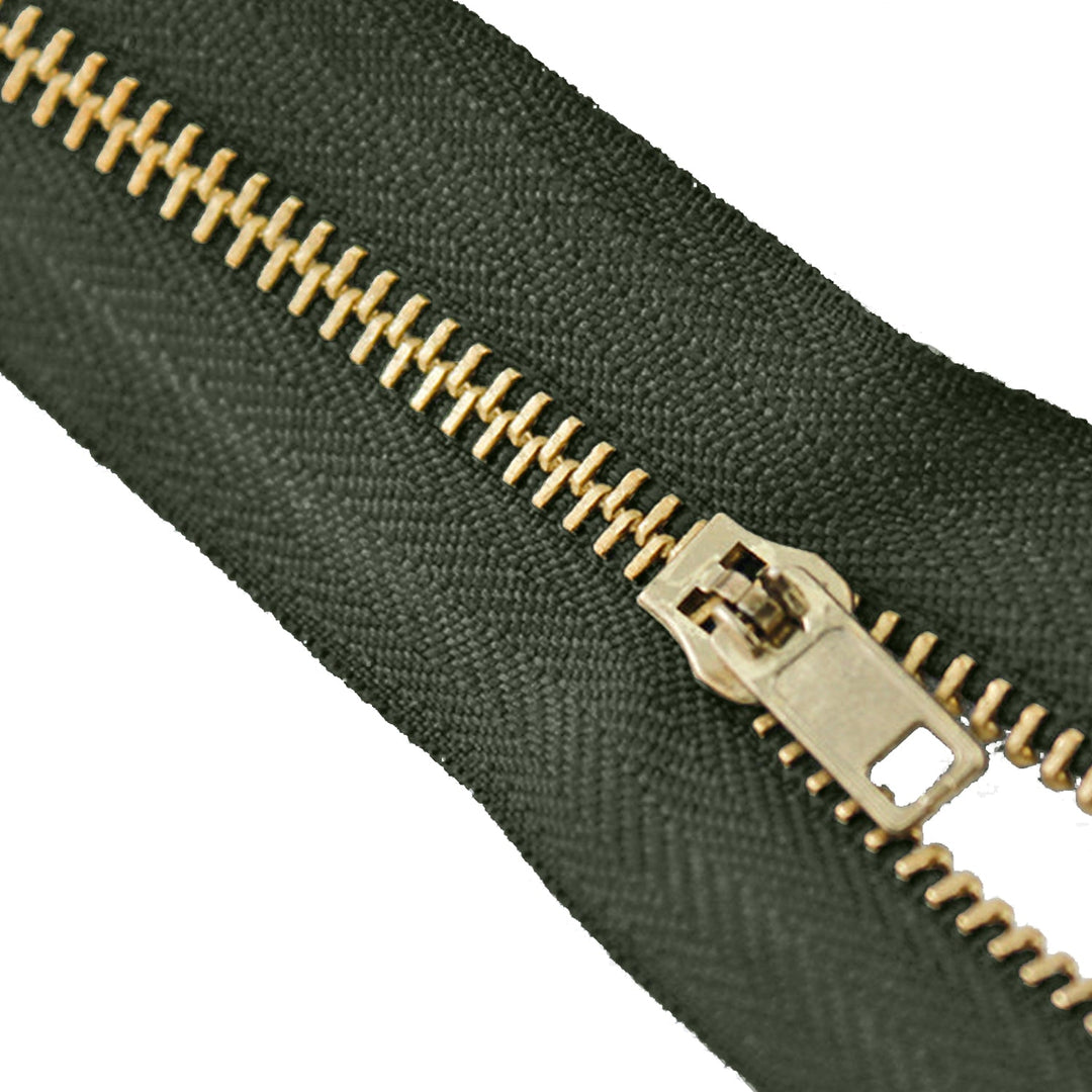 Avanti , Brass Zippers Closed-End , Metal Zipper in Gold , Variety of Ribbon Color , Gold Brass Tooth/Head,  7" inch Size , Number #3 Pack of 25